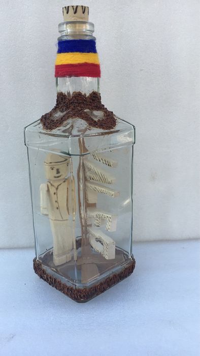 Sticle artizanale cu lemn sculptat interior Cadou!