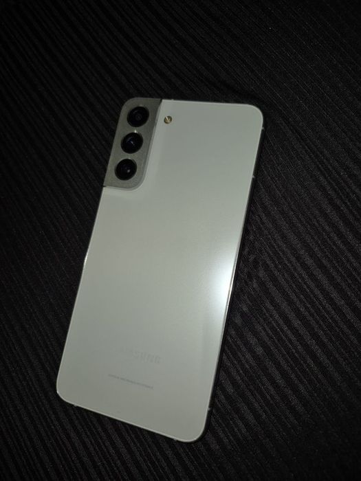 Galaxy S22+ 8/256 GB