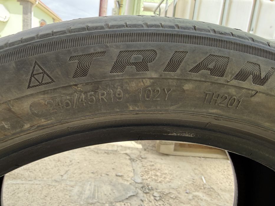 Покрышка мерседес