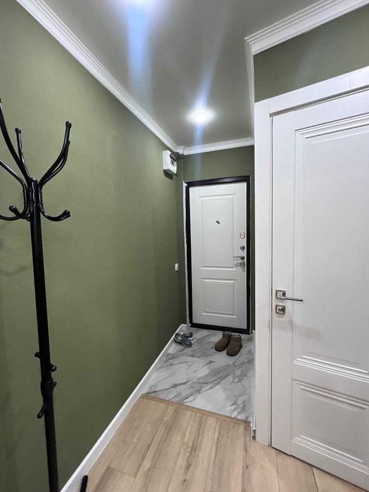 Продам 2 комнатную 5 мкр