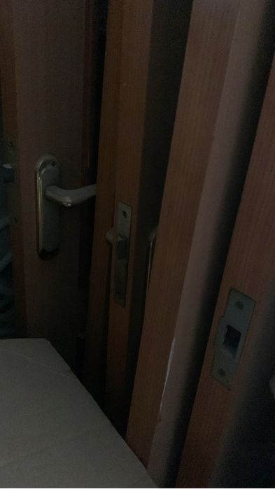 Двери внутренние