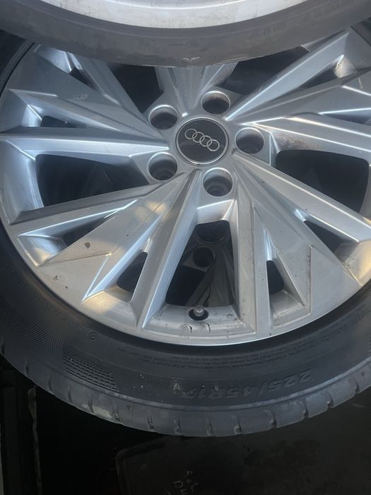 Джанти 4 броя Audi 17 цола
