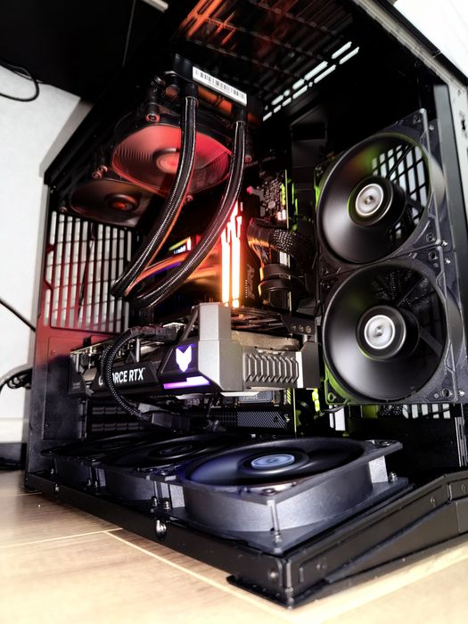 Игровой Компьютер / 13600KF + 4070 Ti / Полный Набор