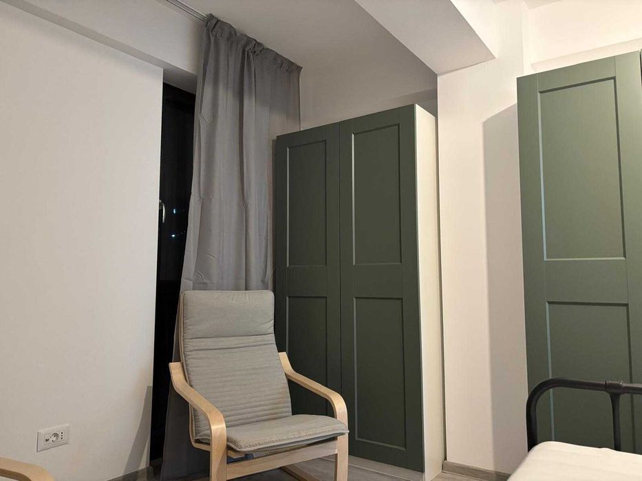 Inchiriez apartament 2 camere bld Poitiers Iasi