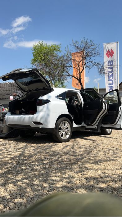 Lexus RX 450H vand sau schimb pe rx mai nou