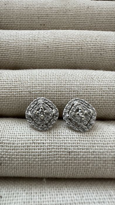 Пусеты бриллиантовые