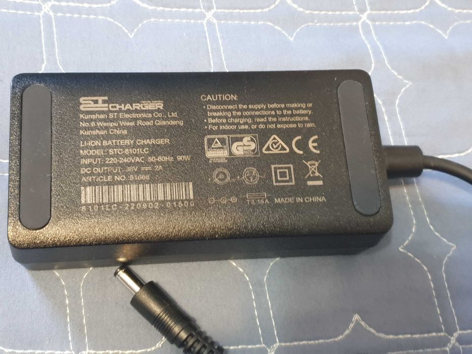 ST Charger  36V-2A incarcator trotineta bicicleta fuctional  model STC-8101LC