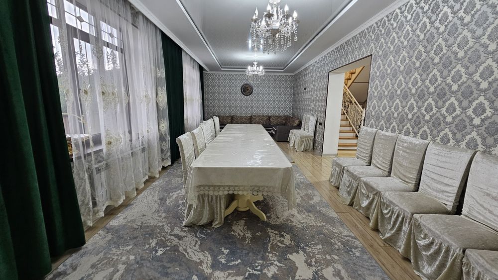 Продам двухэтажный дом