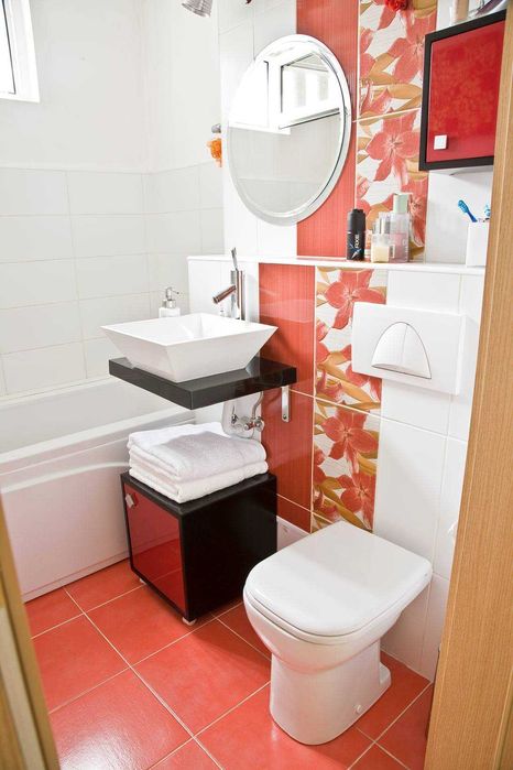 Inchiriez apartament Pajura