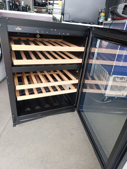 Витрина за вино WINE COOLER