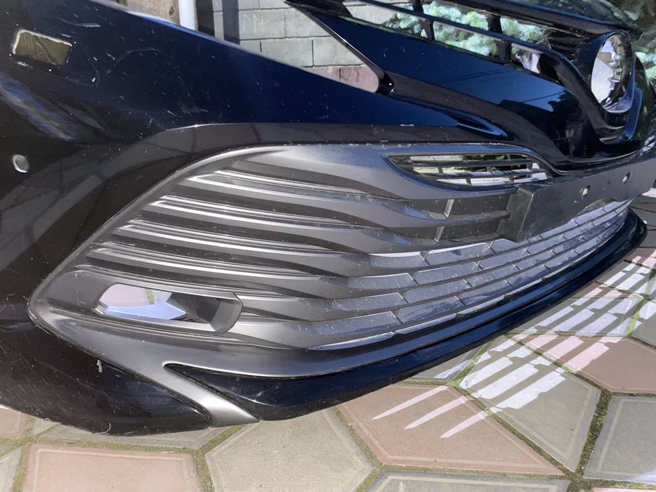 Бампер Camry 70 Тойота Камри