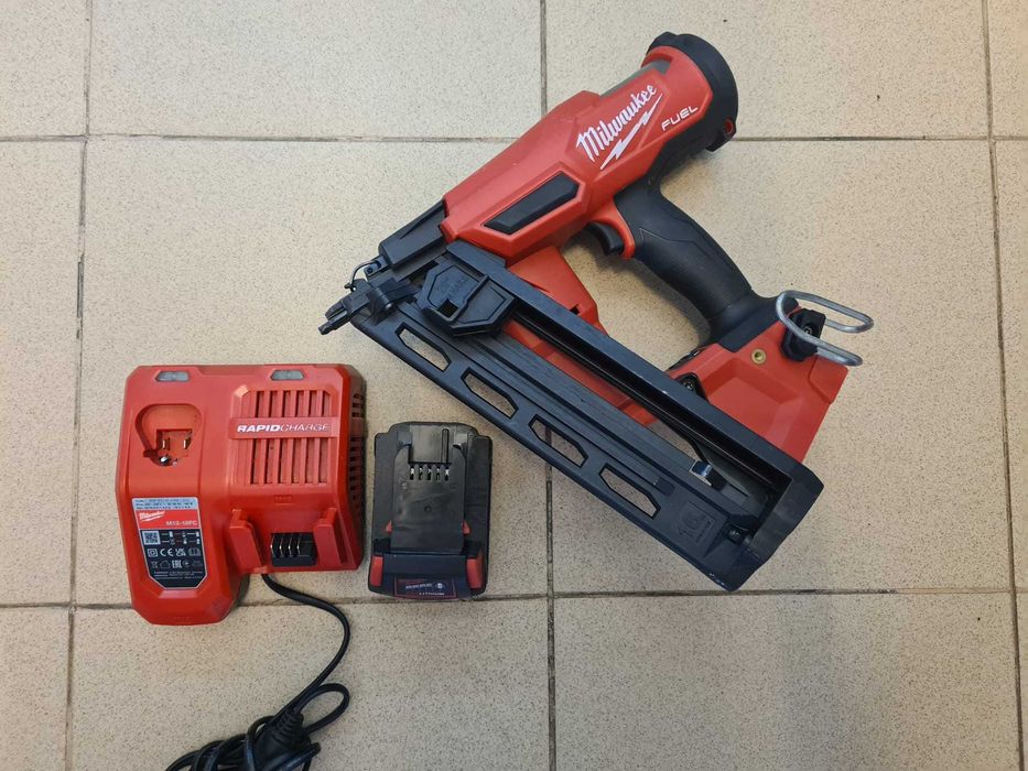 Milwaukee M18 FN16GA-0X FUEL