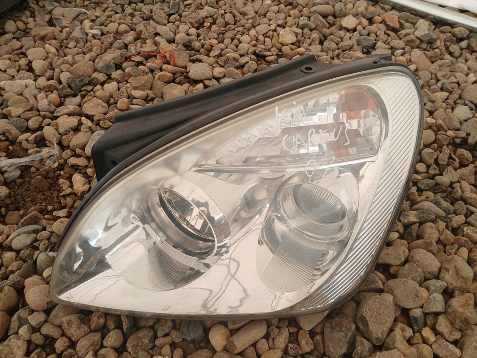 Far Faruri Kia Carens 2002-2008