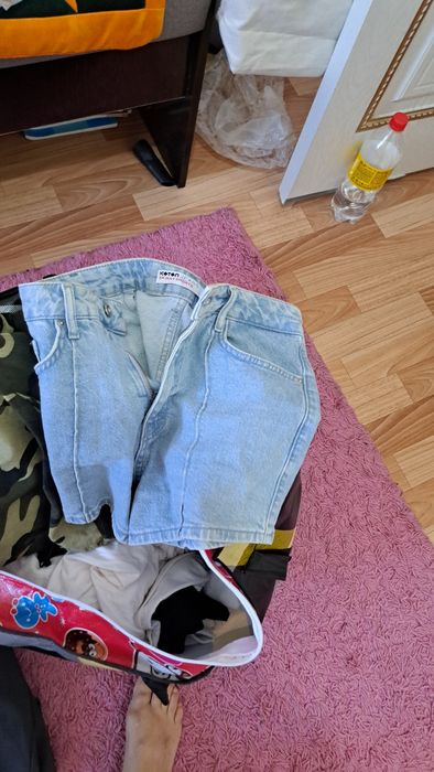 Одежда б/у в хорошем состоянии