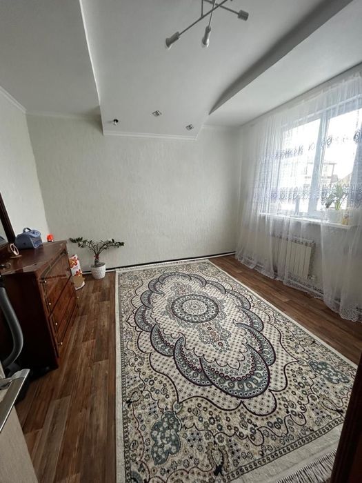 Продается дом гараж