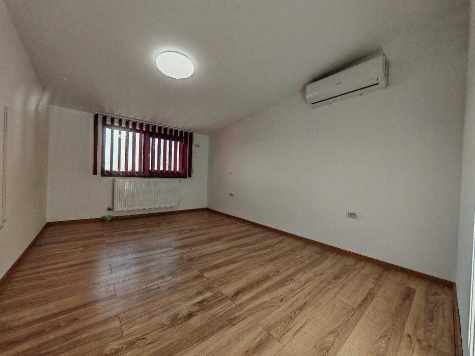 Inchiriem Duplex, 4 Camere, Partial Mobilata, Tarlungeni-Cartier Izvor