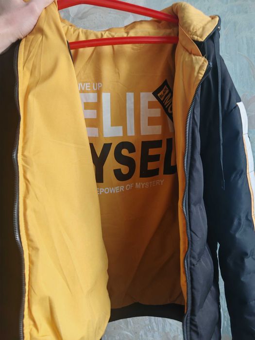 Продается мужская зимняя куртка