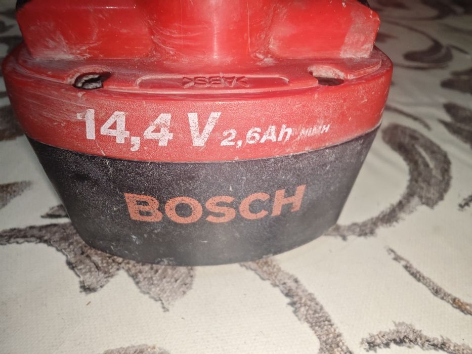 Продам аккумулятор Bosch