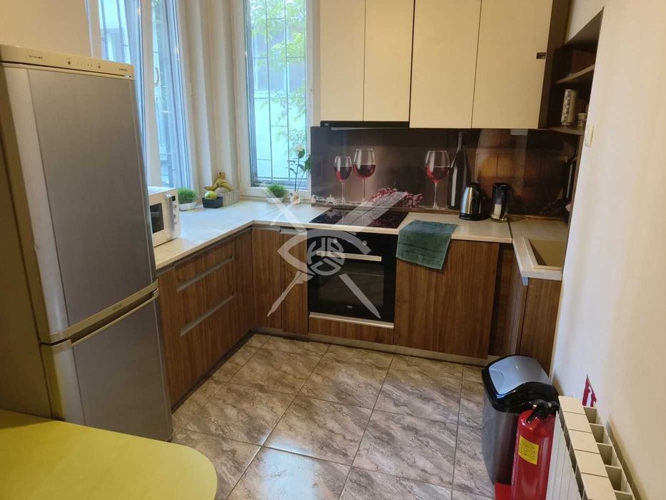 Продава се Къща в София, Яворов - 357 кв.м за 2802 €/кв.м - Снимка #7