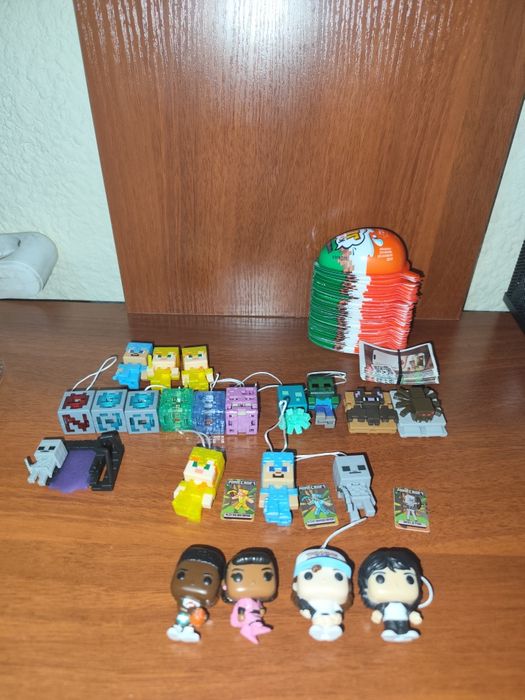 Фигурки Kinder Joy Minecraft/Stranger things продажа