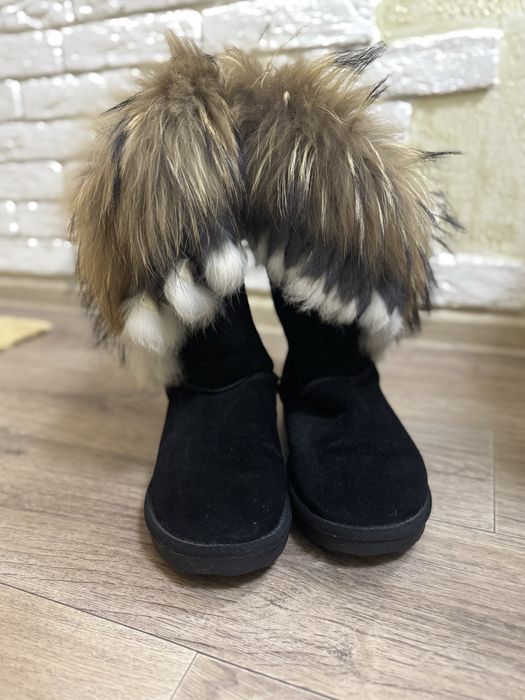 Продам натуральные угги