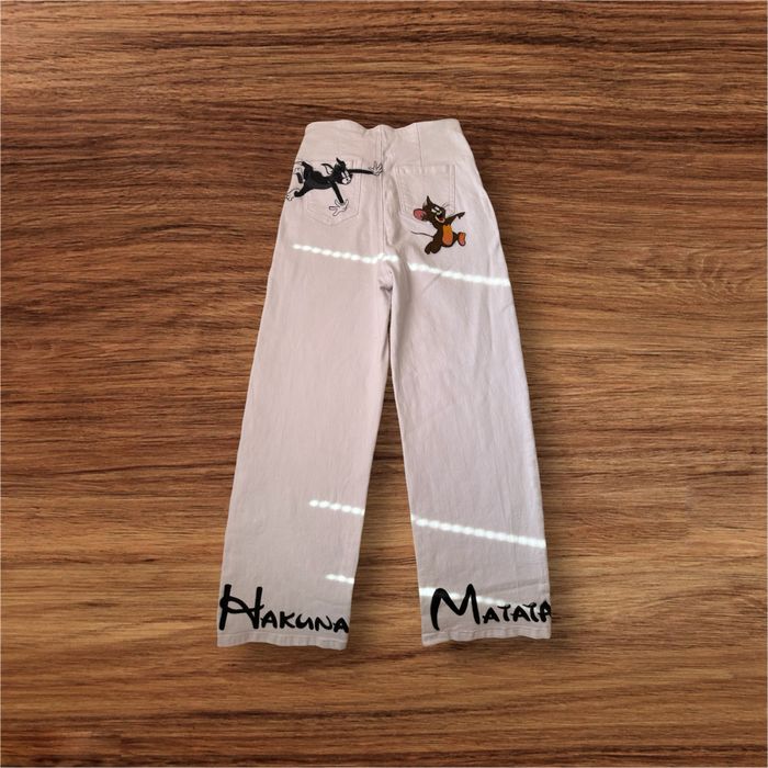 Рисуване върху дрехи