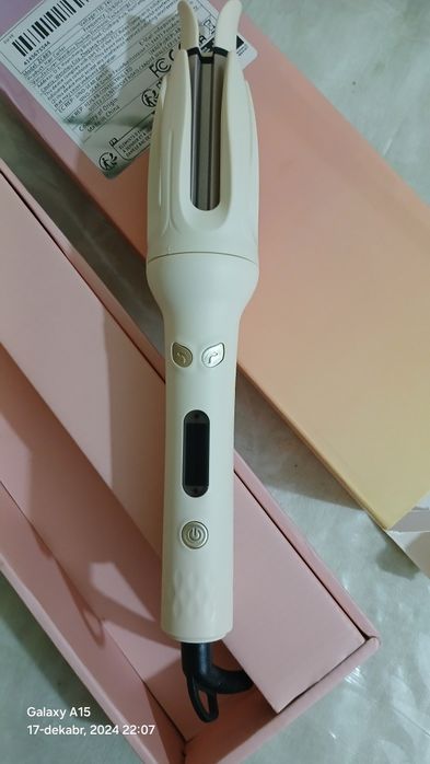 Porno tomosha: O‘gay ota o‘gay qizini somonxonada sikmoqda