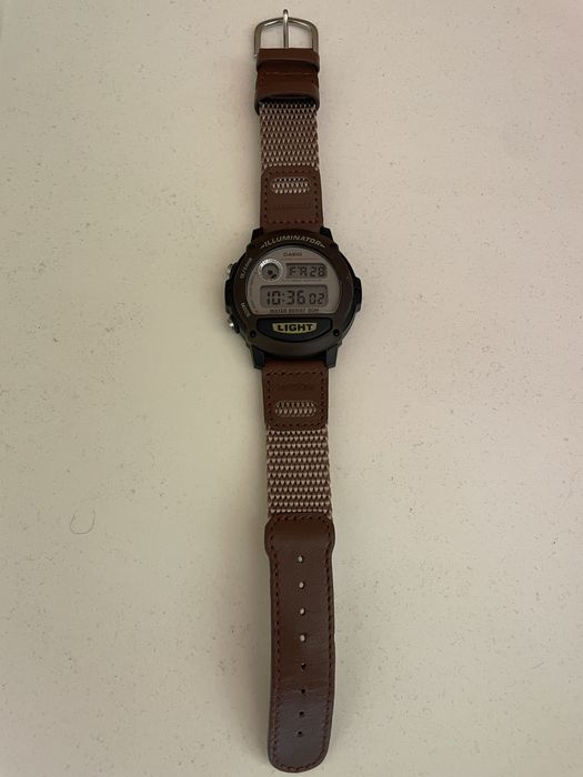 Casio W-89H чисто нов неслаган !