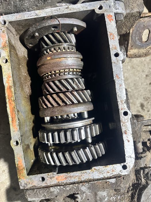 Cutie de viteze cu reductor Aro