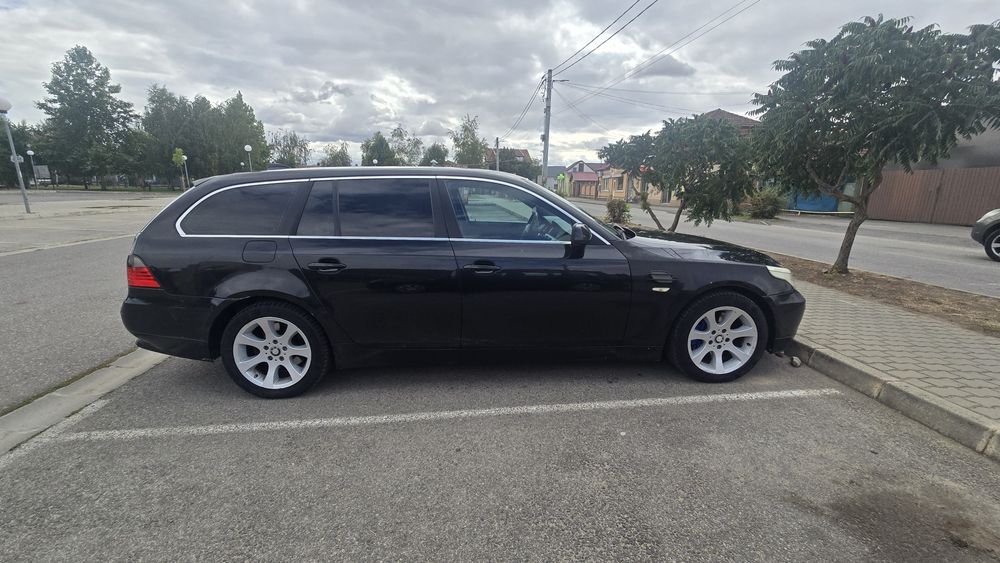 BMW 5 Series 0 — imagine 2