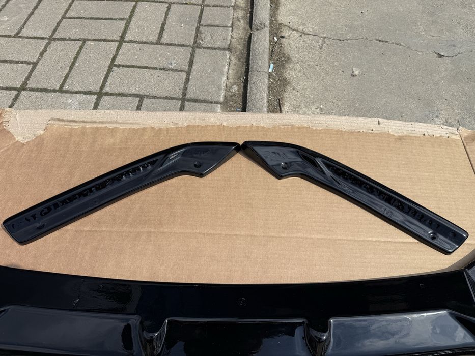 Lip bara fata, praguri ,splitter! Audi A4 B8!