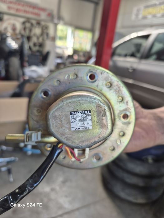 Бензинова помпа за к1/к4 1000