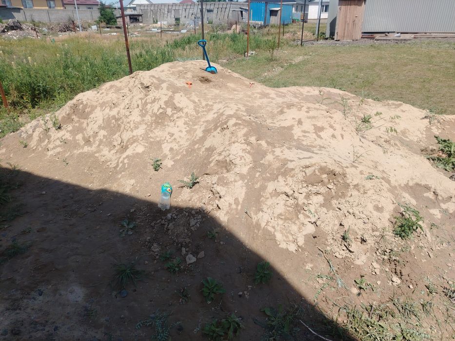 Отдам бесплатно глину самовывоз