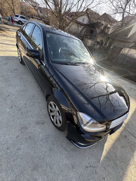 Mercedes C class 4 matic avangarde