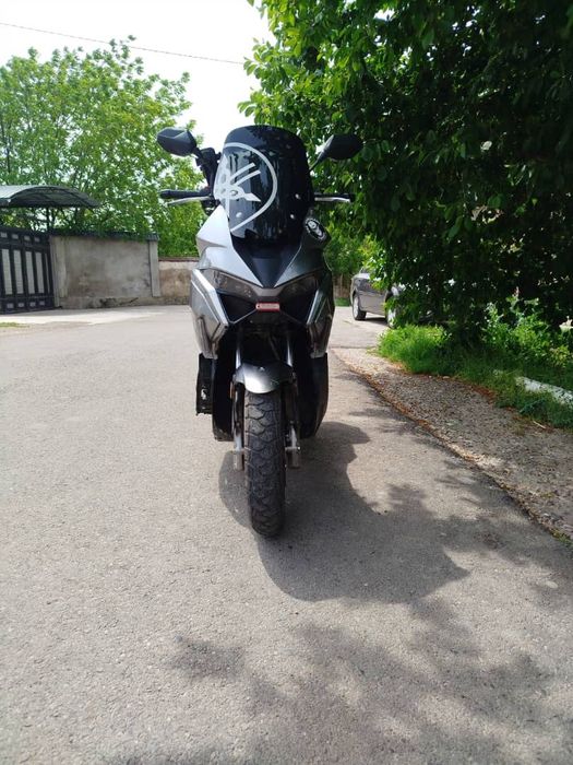 Yamaha Skuter XMax