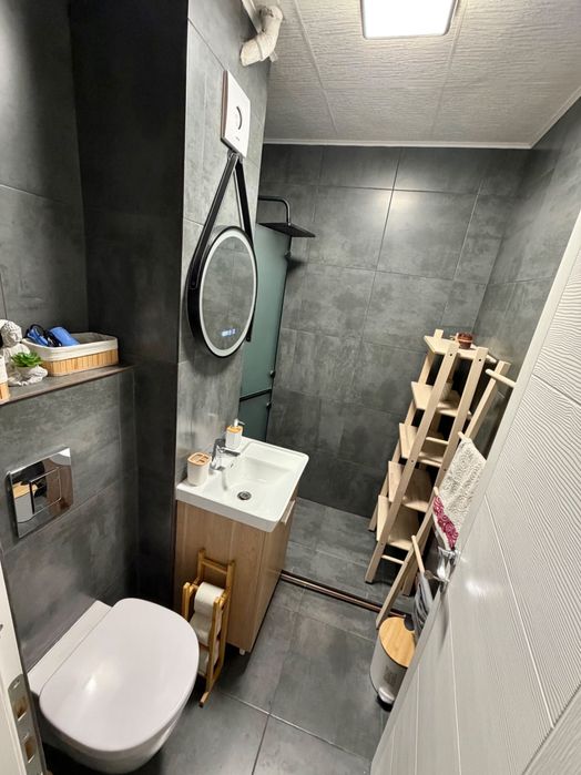 Închiriez apartament cu 3 camere în Craiova, Cal. Bucuresti, zona Viitorul