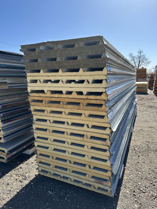 Panouri Termoizolante Sandwich