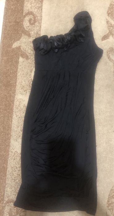 Ролкя черна елегантна