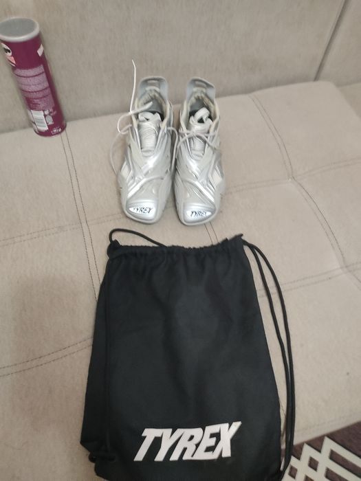 Красовка баленсиаго новый