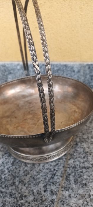 Fructiera veche Argintata