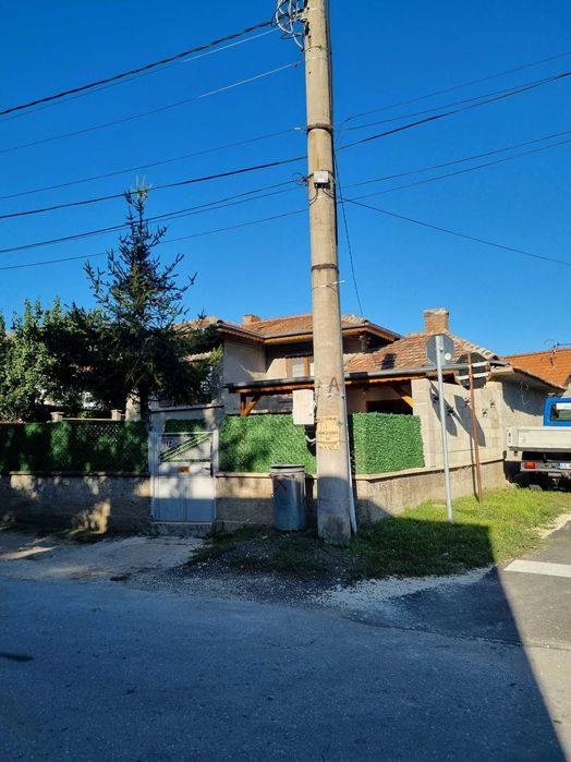 Продава се Къща в Алфатар - 220 кв.м за 244 €/кв.м - Снимка #3