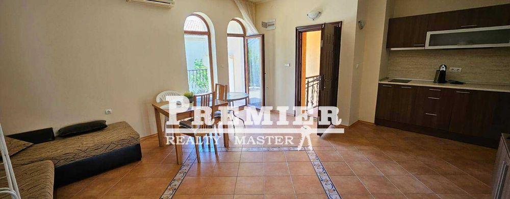 Продава се Двустаен апартамент в к.к. Елените - 71 кв.м за 817 €/кв.м - Снимка #7