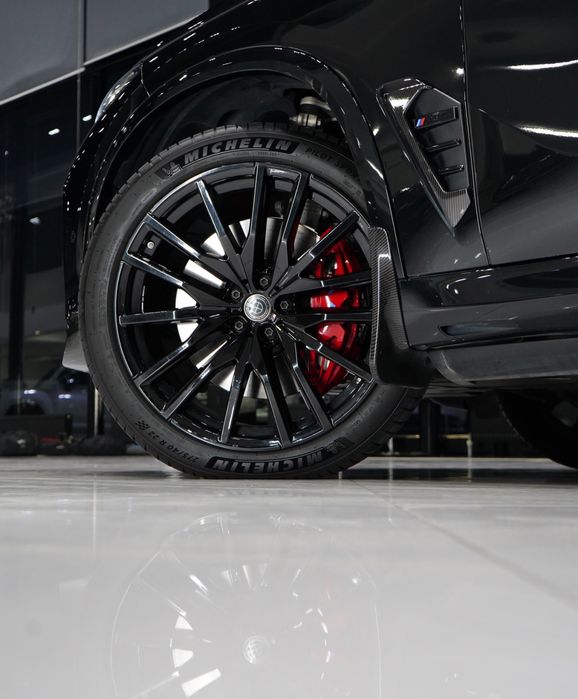 bmw x5 m60i 4.4L eng full pozitsiyam M paket 2024 kraska toza