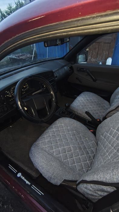 Volkswagen Passat B3 Универсал (1990г)