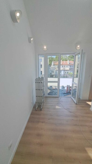 Апартамент с три спални след ремонт Топ Център Варна