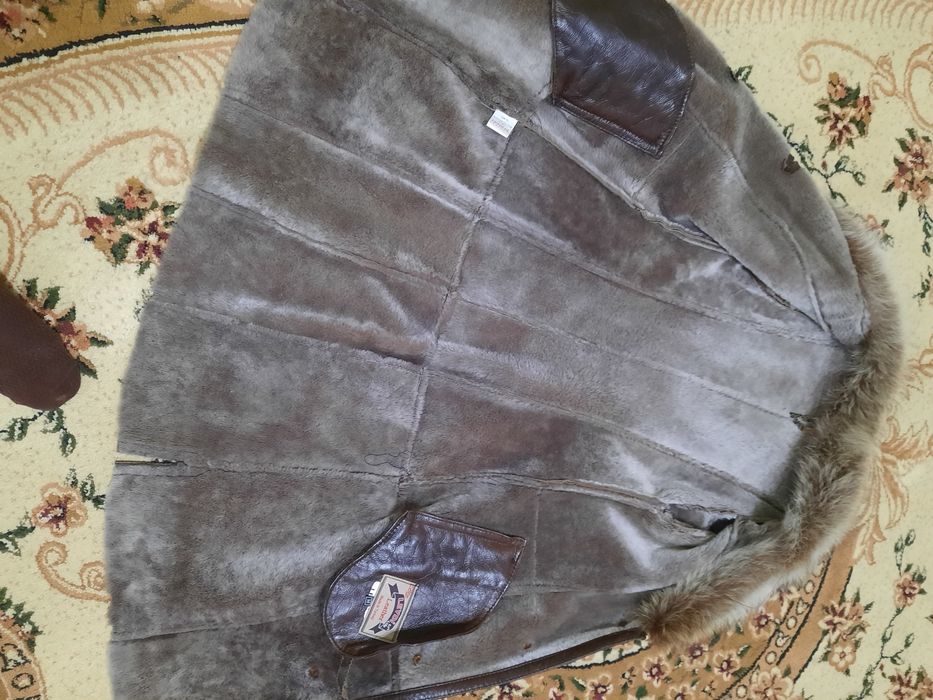 Продам дубленку отличного состояния