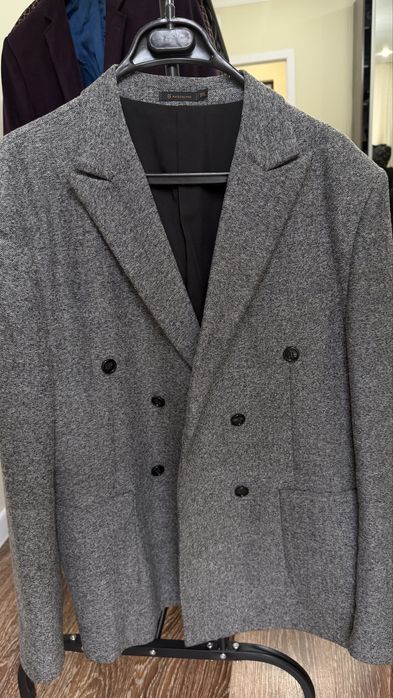 Мужские  костюмы