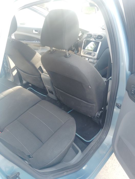 Vând Ford Focus anul 2008