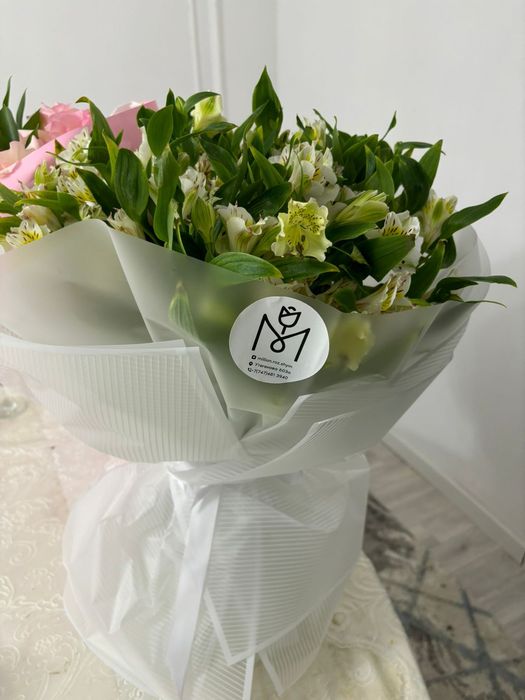 Продам Цветы Альстромерия