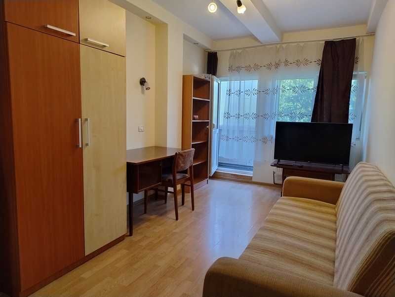 Inchiriez Apartament 2 camere Billa - Gara, PF